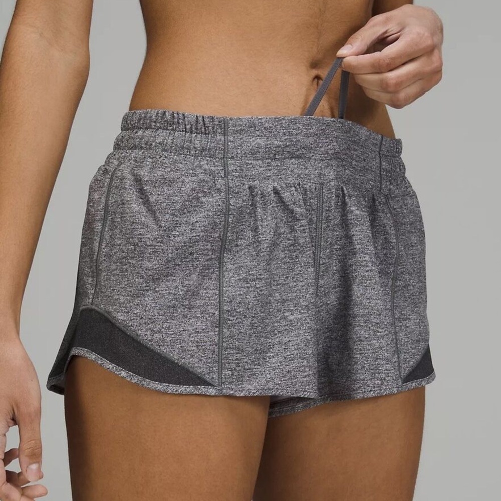 Grey Lululemon Hotty Hot shorts 2.5 inch size 6